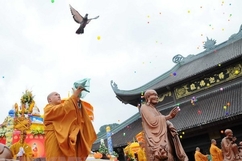 Thư chúc mừng Đại lễ Phật đản PL.2565 - DL.2021 của Tỉnh ủy, HĐND, UBND, Ủy ban MTTQ Việt Nam tỉnh Thanh Hóa