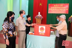 Sở Văn hóa, Thể thao và Du lịch kiểm tra công tác tuyên truyền bầu cử tại huyện Thọ Xuân và TP Sầm Sơn