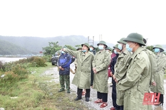 Chủ tịch UBND tỉnh Đỗ Minh Tuấn kiểm tra công tác ứng phó với bão số 2 tại các huyện Hậu Lộc, Nga Sơn và Hà Trung