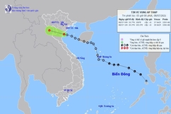 Áp thấp nhiệt đới suy yếu, Thanh Hóa vẫn tiếp tục có mưa diện rộng, sóng lớn trên biển