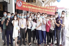 50 y bác sĩ tỉnh Thanh Hóa đã có mặt tại TP Biên Hòa để hỗ trợ Đồng Nai chống dịch