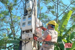 Chuyển đổi số ngành điện từ chiếc công tơ - góc nhìn từ đội sản xuất