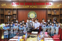 Hợp tác đào tạo giữa Trung tâm đào tạo bóng đá Việt Hùng và CLB bóng đá Đông Á Thanh Hóa