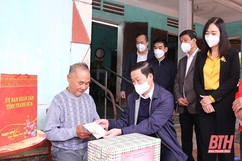 Chủ tịch UBND tỉnh Đỗ Minh Tuấn kiểm tra tình hình sản xuất và đời sống người dân tại thị xã Nghi Sơn