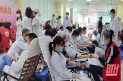 “Giọt hồng Blouse trắng” tại Bệnh viện Đa khoa tỉnh Thanh Hóa