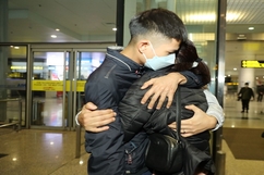 300 người Việt ở Ukraine đã về nước an toàn trên chuyến bay của Bamboo Airways ngày 10-3