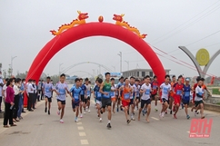 Giải Việt dã Báo Thanh Hóa chạy vì sức khỏe cộng đồng lần thứ XXVI