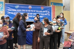 TYM Chi nhánh Thanh Hóa trao tặng gần 31.000 khẩu trang y tế phòng, chống dịch COVID-19