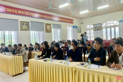 Ra mắt Câu lạc bộ “Nông dân với pháp luật” tại thị trấn Yên Cát