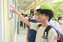 Hơn 1.400 học sinh dự thi vào Trường THPT chuyên Lam Sơn