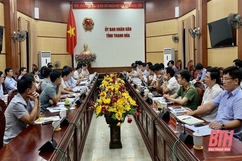 Phó Chủ tịch Thường trực UBND tỉnh Nguyễn Văn Thi làm việc với đoàn công tác tỉnh Tuyên Quang