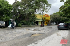 Đoạn dốc Cầu Voi đường Nguyễn Hữu Cảnh cần sớm được duy tu, sửa chữa