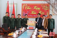 Trưởng Ban Tuyên giáo Tỉnh ủy Đào Xuân Yên kiểm tra tình hình sản xuất và đời sống Nhân dân tại huyện Lang Chánh