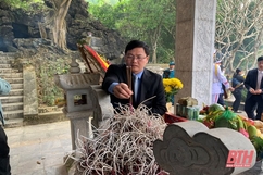Phó Chủ tịch UBND tỉnh Mai Xuân Liêm kiểm tra tình hình sản xuất và đời sống Nhân dân trên địa bàn huyện Quan Hóa