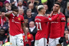 Man United “giải họa” cho Casemiro lần 2: Lò Carrington tiếp ứng - Ten Hag xuất chiêu