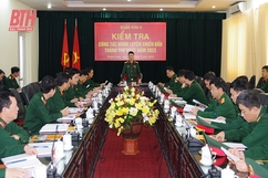 Kiểm tra kết quả huấn luyện tháng thứ nhất năm 2023 tại Bộ CHQS tỉnh Thanh Hóa