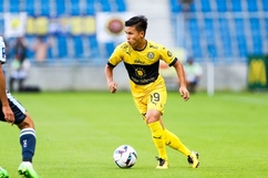 Quang Hải đạt được thoả thuận rời Pau FC; Ibrahimovic giải nghệ