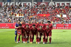 CLB Công an Hà Nội soán ngôi đầu của Đông Á Thanh Hóa; ĐT nữ Việt Nam thua sát nút đội 2 lần vô địch thế giới