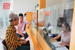 Phòng giao dịch Ngân hàng CSXH huyện Lang Chánh giúp người dân phát hiện và ngăn chặn lừa đảo qua mạng 