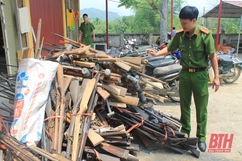 Toàn dân thực hiện cuộc vận động giao nộp, thu hồi vũ khí, vật liệu nổ, công cụ hỗ trợ và pháo