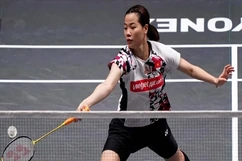 Thùy Linh thua chóng vánh tay vợt số 1 Trung Quốc; Lý do 3 đội bóng quyết ở lại Hàng Đẫy, không thuê sân Mỹ Đình