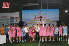 Giải bóng đá chào mừng Đại hội Hiệp hội Doanh nghiệp TP Thanh Hóa thành công tốt đẹp