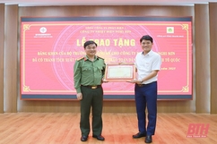 Công ty Nhiệt điện Nghi Sơn nhận Bằng khen của Bộ trưởng Bộ Công an