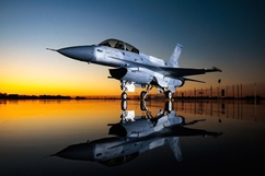 Mỹ bán F-16 cho Philippines gần bằng giá F-35
