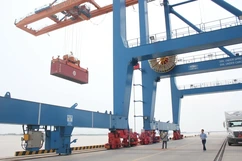 Căng thẳng thương mại gia tăng, xuất khẩu quý 1 vẫn tăng trưởng 2 con số