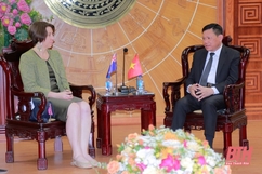 Phó Chủ tịch Thường trực UBND tỉnh làm việc với Đại sứ quán Australia tại Việt Nam