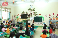 Chuyển biến từ việc “lấy trẻ làm trung tâm”