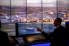 Sân bay Anh tê liệt do sự cố radar trong hệ thống kiểm soát không lưu