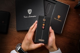 Điện thoại hạng sang Lamborghini lần đầu được ra mắt tại Việt Nam
