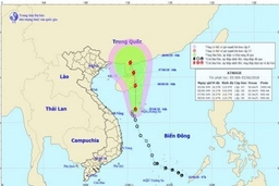 Áp thấp nhiệt đới có thể mạnh lên thành bão, mưa tiếp diễn ở Bắc bộ