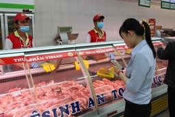 Việt Nam xuất khẩu lô thịt lợn đầu tiên sang Myanmar