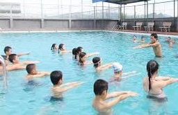 Tập huấn kỹ năng bơi lội và kiến thức phòng chống đuối nước cho trẻ em