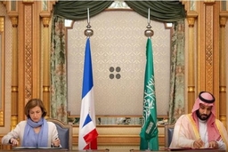 Saudi Arabia-Pháp tăng cường hợp tác quân sự về bảo vệ thông tin mật