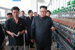 Ông Kim Jong un thị sát nhà máy sản xuất thực phẩm cho quân đội