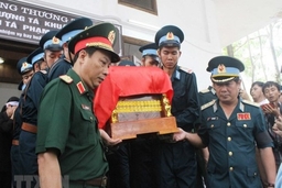 Xúc động lễ viếng và truy điệu hai phi công hy sinh tại Nghệ An