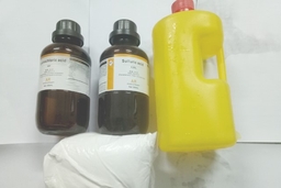 Nhiều hóa chất độc hại được bán không đúng quy định