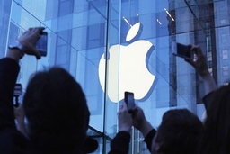 Apple đã trở thành công ty nghìn tỷ USD đầu tiên trên thế giới