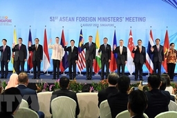 ASEAN+3 hợp tác đối phó với chủ nghĩa bảo hộ thương mại