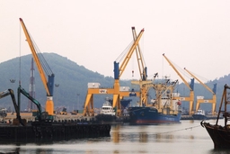 Xây dựng hạ tầng kỹ thuật cho Khu Kinh tế Nghi Sơn và các Khu công nghiệp