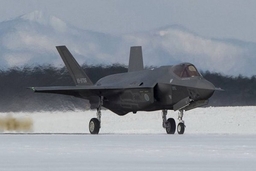 Hàn Quốc muốn triển khai máy bay tàng hình F-35B trên tàu đổ bộ