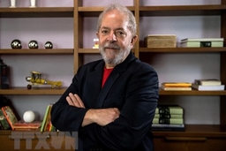 Cựu Tổng thống Brazil Lula da Silva vẫn dẫn đầu trước thềm bầu cử