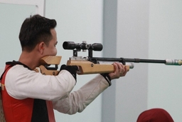 Ngô Hữu Vượng đoạt HC đồng bắn súng tại Asiad