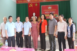 Đoàn đại biểu Quốc hội tỉnh tiếp xúc cử tri huyện Yên Định