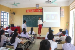 Ứng dụng công nghệ thông tin trong quản lý giáo dục và xây dựng giáo án điện tử ở huyện Quảng Xương