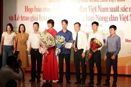 Tôn vinh 63 nông dân Việt Nam xuất sắc năm 2018