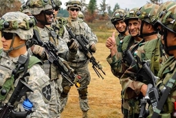 Ấn Độ và Mỹ sẽ tổ chức tập trận 3 quân chủng lần đầu tiên